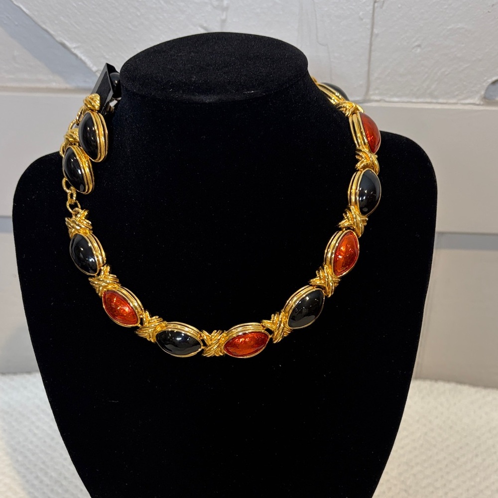 Chunky Vintage 80s 90s Gold Tone X Link Black Red Enamel Necklace Earring Set